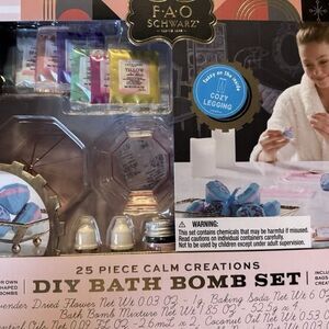 FAO Schwarz 25-Piece Calm Creations Spa-Ready DIY Bath Bomb Set - Kids Craft Set